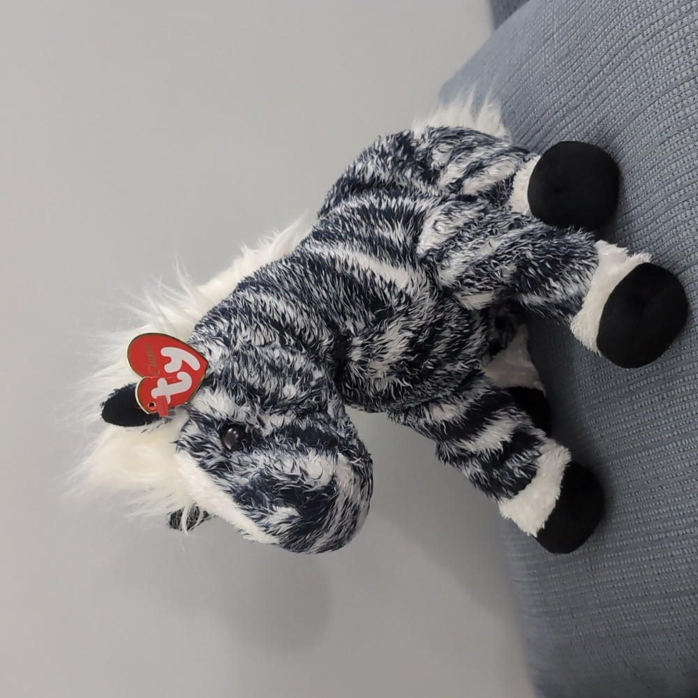Kivu the zebra ty beanie buddy